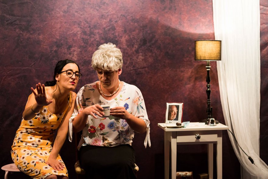 Antzerkia ikasgeletan