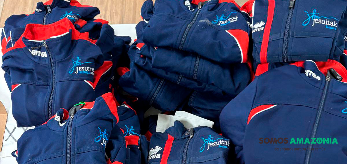 III Mercadillo solidario de ropa deportiva